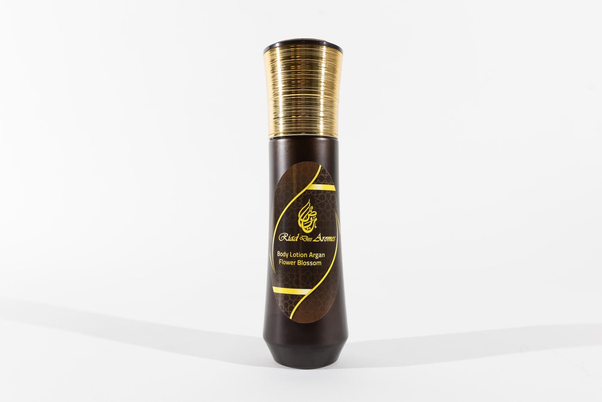 Luxurious Argan Body Lotion with a delightful Orange Blossom scent, perfect for deeply moisturizing and nourishing the skin, leaving it soft and beautifully fragrant.